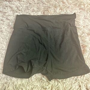 💕 cute crossover waistband shorts